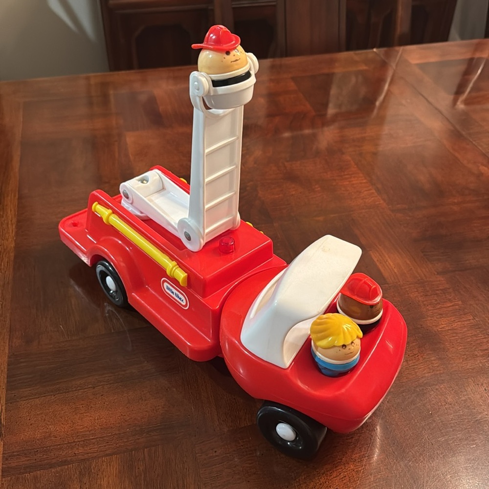 Little Tikes Fire truck With Toddle Tots Vintage